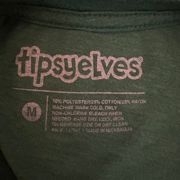 Tipsy Elves Cat with Hat T Shirt Medium Gently worn 50% polyester/25% cotton - Picture 4 of 4